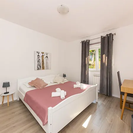 Apartman Bonaca * Trogir