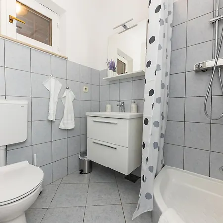 Apartman Bonaca Apartment *